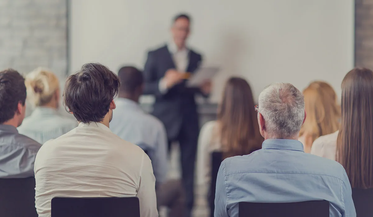 are you credible 1200x700 1 5 Critical Criteria for Communicating Credibility